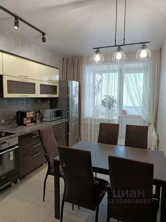 3-к кв. Алтайский край, Барнаул ул. Сергея Семенова, 1 (72.3 м) - Фото 1