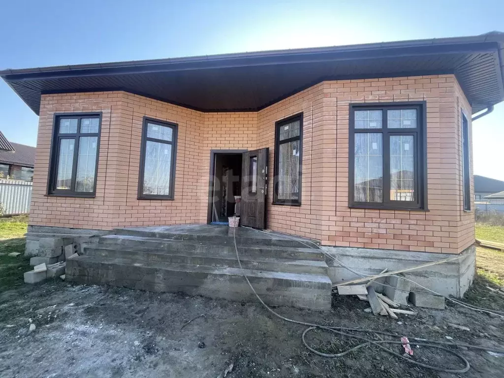 Дом в Адыгея, Майкоп городской округ, пос. Северный ул. Боспорская ... - Фото 1
