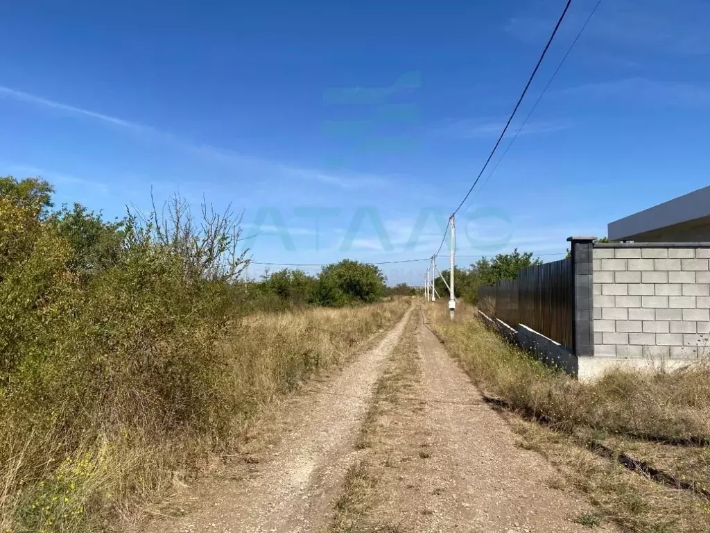 Участок в Крым, Симферопольский район 1 (5.1 сот.) - Фото 0