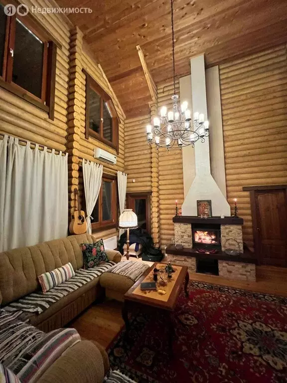 Дом в Должанская, улица Чапаева (243 м) - Фото 1