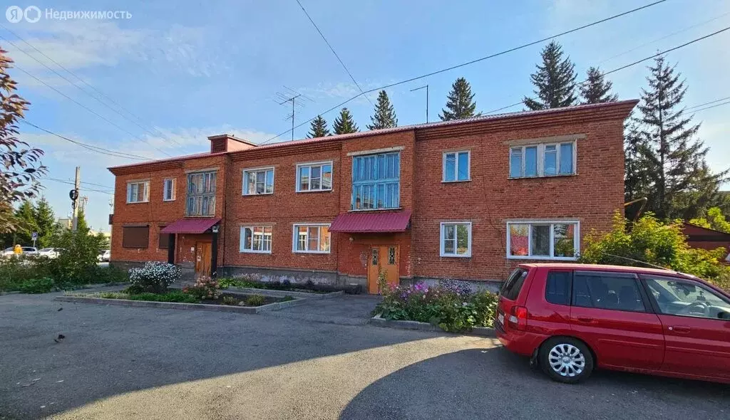 3-комнатная квартира: Калачинск, улица Ленина, 47 (54.3 м) - Фото 1
