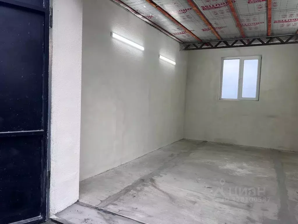 Гараж в Севастополь ул. Хрусталева, 84 (20 м) - Фото 2