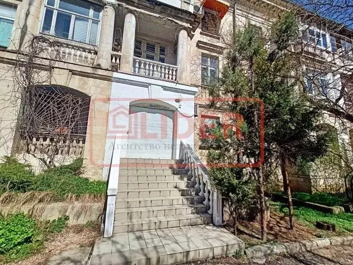 Офис в Севастополь ул. Ленина, 33 (71 м) - Фото 2