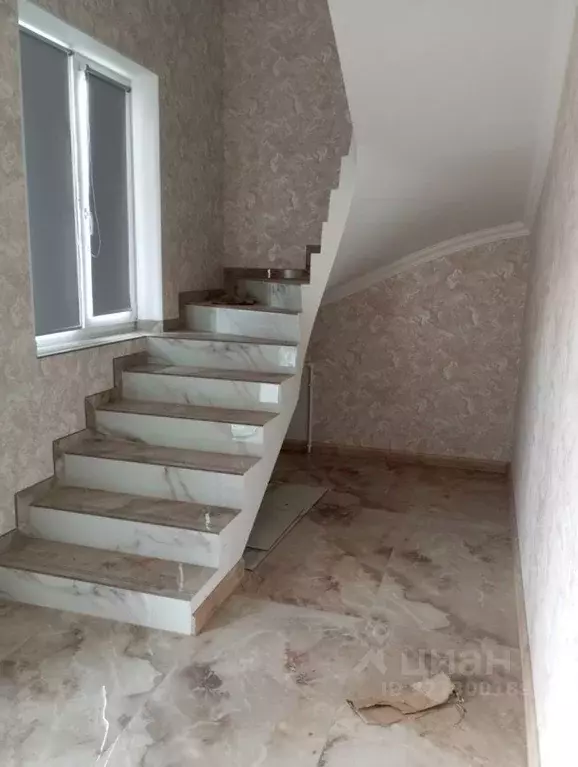 Дом в Ростовская область, Мясниковский район, с. Крым ул. Секизяна ... - Фото 1