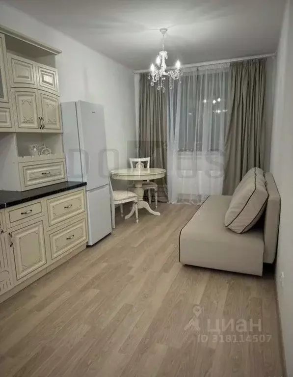 1-к кв. Свердловская область, Екатеринбург ул. Гагарина, 9 (39.3 м) - Фото 1
