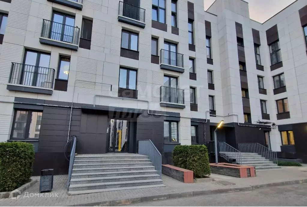 Продаётся 3-к квартира, 69.81 м - Фото 1