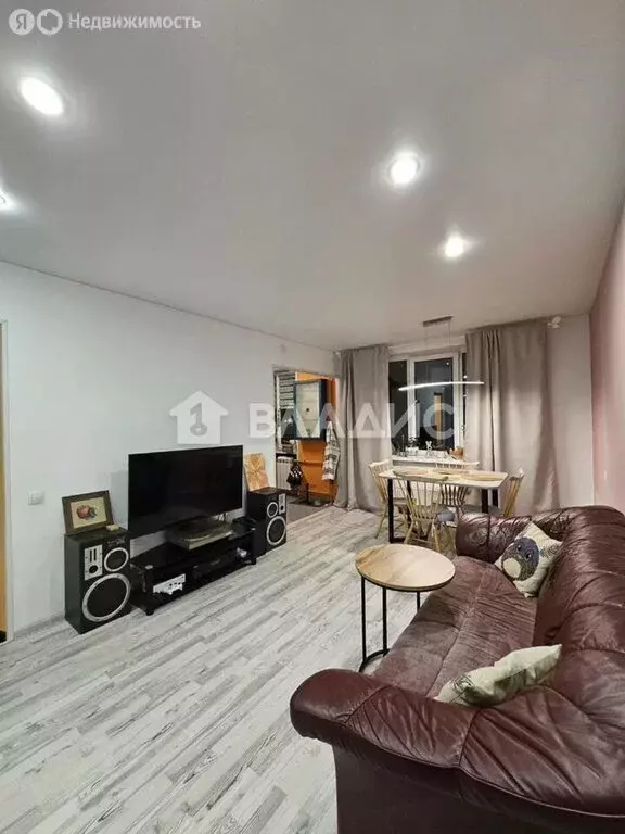 3-комнатная квартира: Петрозаводск, улица Перттунена, 3 (62.9 м) - Фото 2