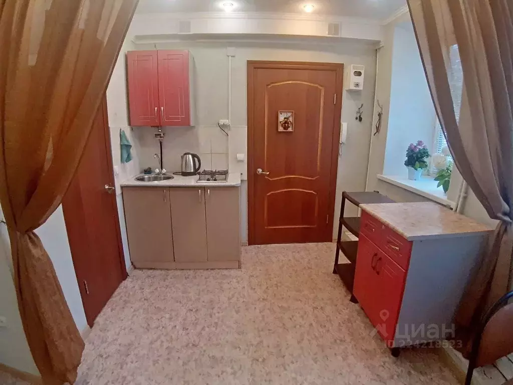 Студия Оренбургская область, Оренбург ул. Володарского, 6 (21.0 м) - Фото 1