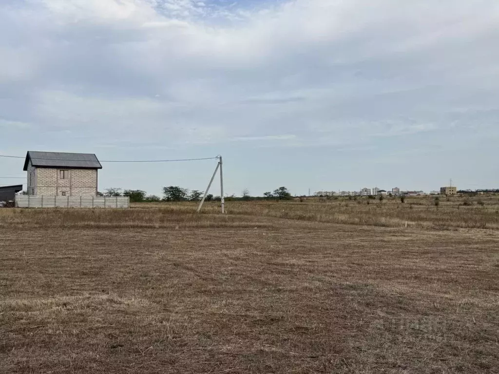 Участок в Крым, Симферопольский район, с. Мирное, Мир СНТ  (6.0 сот.) - Фото 1