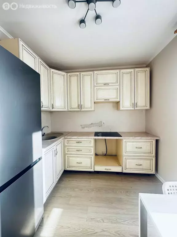 1-комнатная квартира: Казань, проспект Ильгама Шакирова, 13 (30 м) - Фото 1