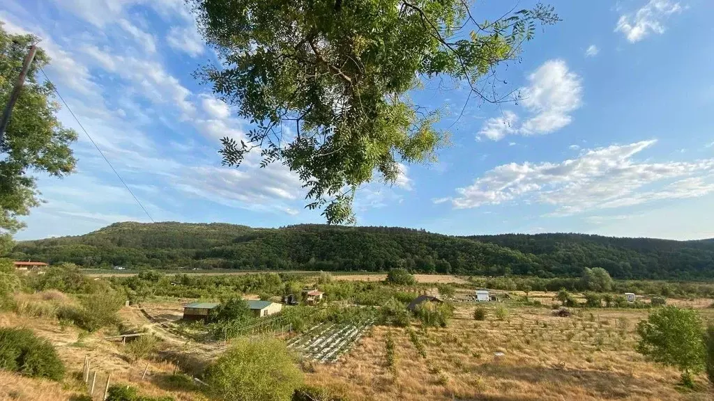Участок в Крым, Бахчисарайский район, Верхореченское с/пос, с. Кудрино ... - Фото 1