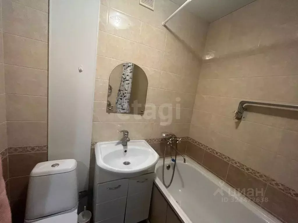 1-к кв. Татарстан, Казань ул. Липатова, 1 (41.9 м) - Фото 2