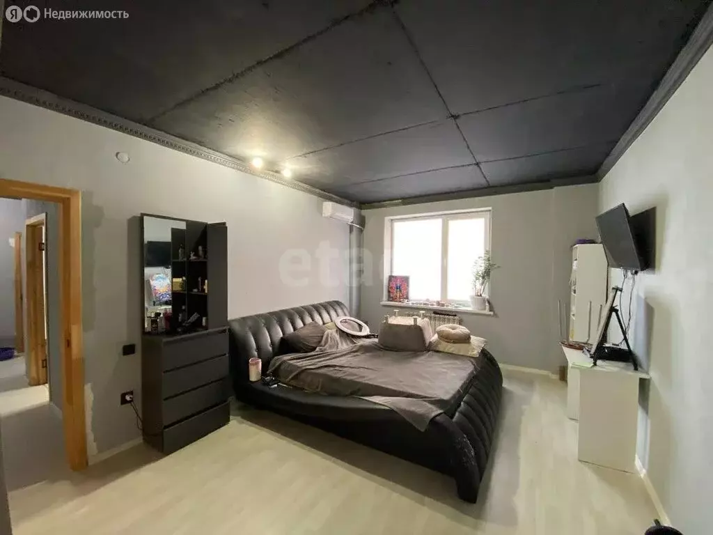 3-комнатная квартира: посёлок городского типа Яблоновский, улица ... - Фото 2