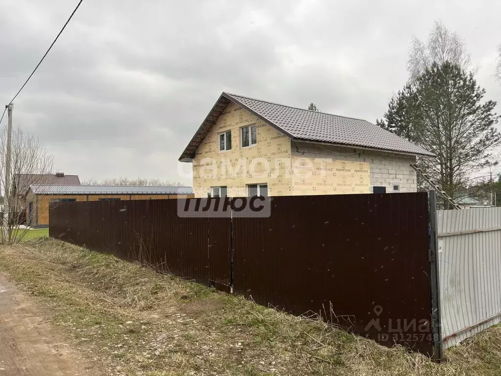 Дом в Кировская область, Кирово-Чепецк ул. Николая Федько, 19 (80 м) - Фото 0