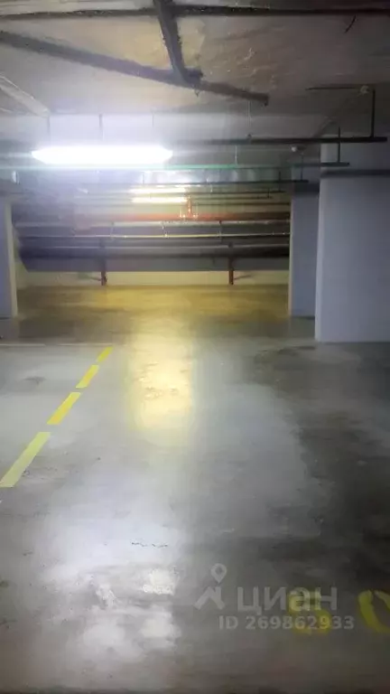 Гараж в Санкт-Петербург просп. Средний Васильевского острова, 85литУ ... - Фото 1