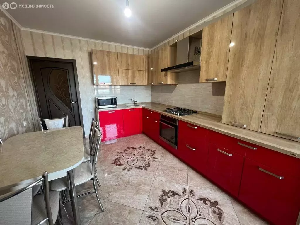 3-комнатная квартира: Ивановка, Перовская улица, 2 (83.7 м) - Фото 1