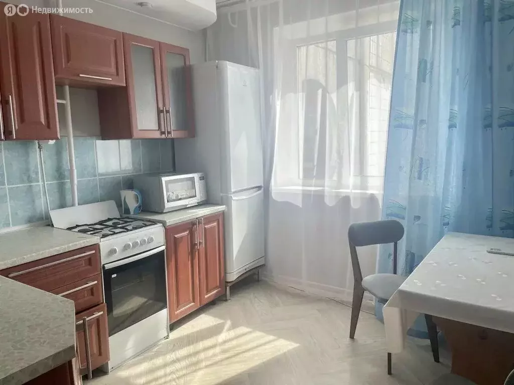 3-комнатная квартира: Миасс, проспект Октября, 58 (66.9 м) - Фото 0
