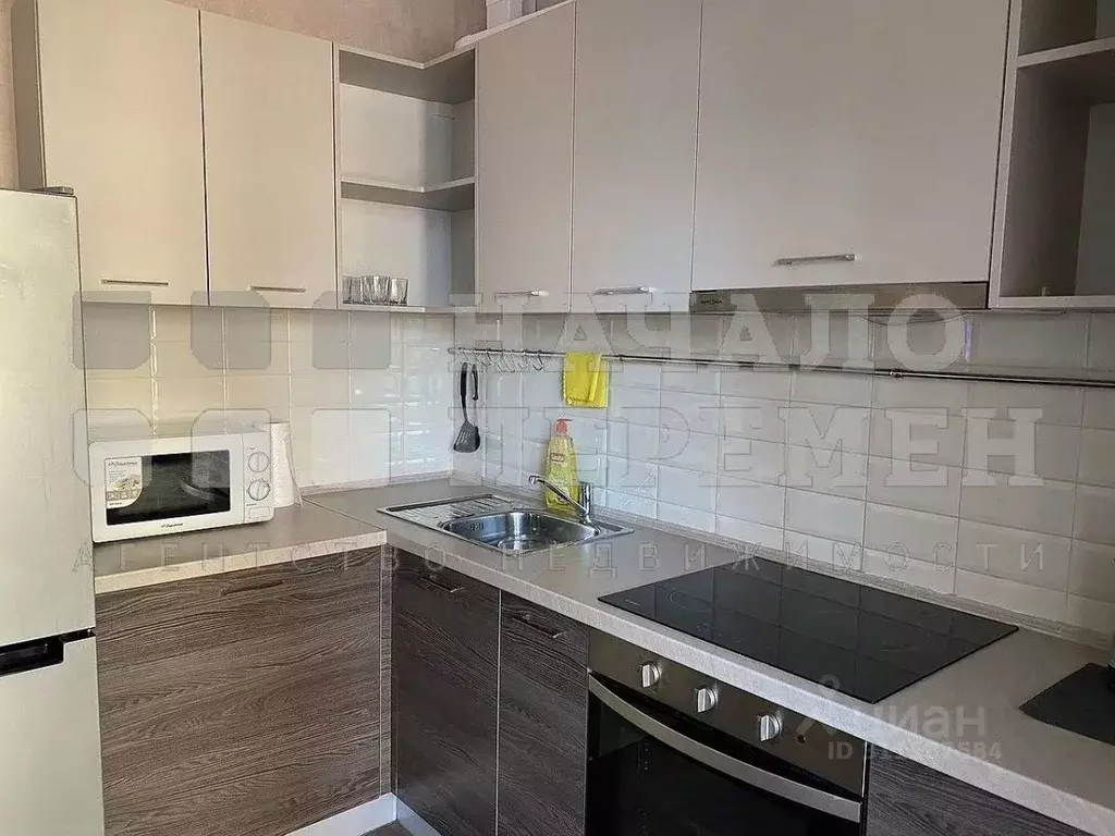 Студия Новосибирская область, Новосибирск ул. Серафимовича, 6 (42.0 м) - Фото 1