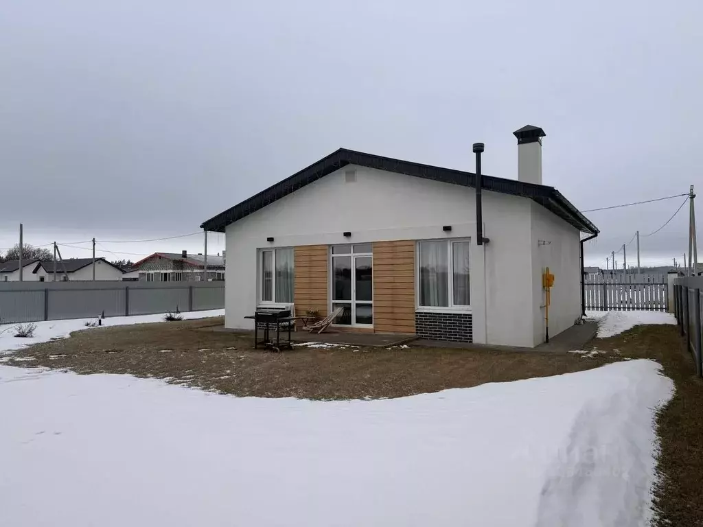 Дом в Самарская область, Красноярский район, Светлое Поле с/пос, пос. ... - Фото 1