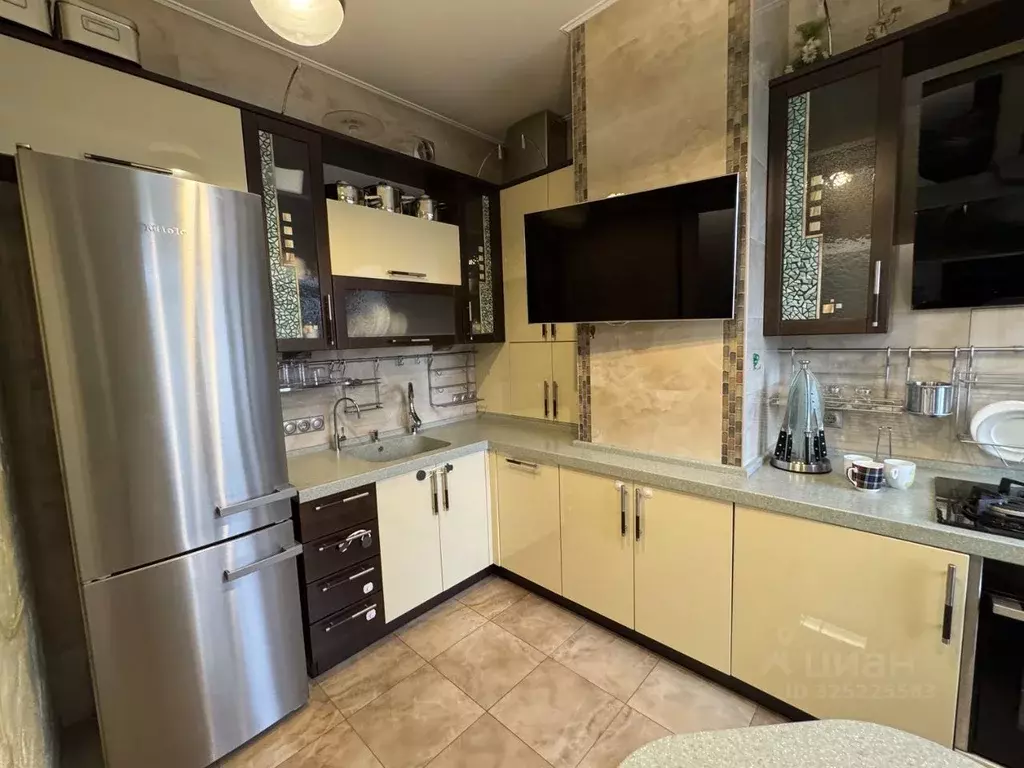 3-к кв. Москва ул. 1812 года, 2 (77.2 м) - Фото 1