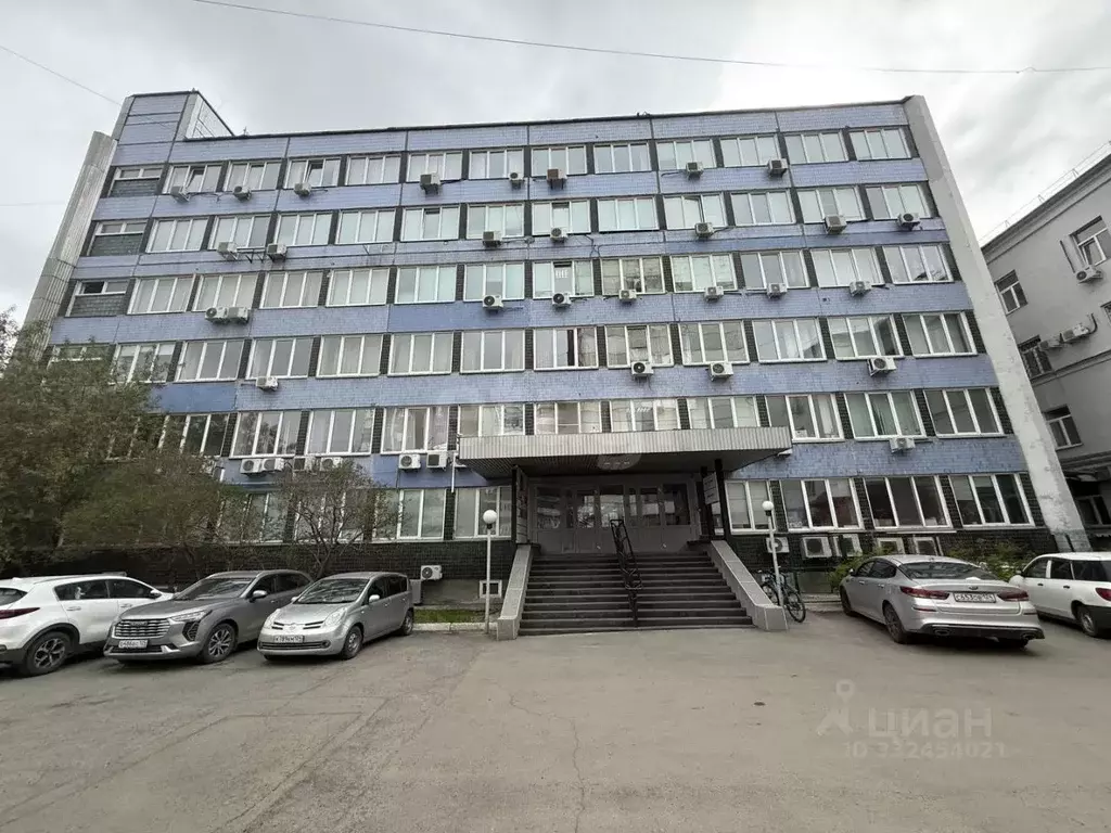 Офис в Красноярский край, Красноярск ул. Карла Маркса, 78Б (3300 м) - Фото 1