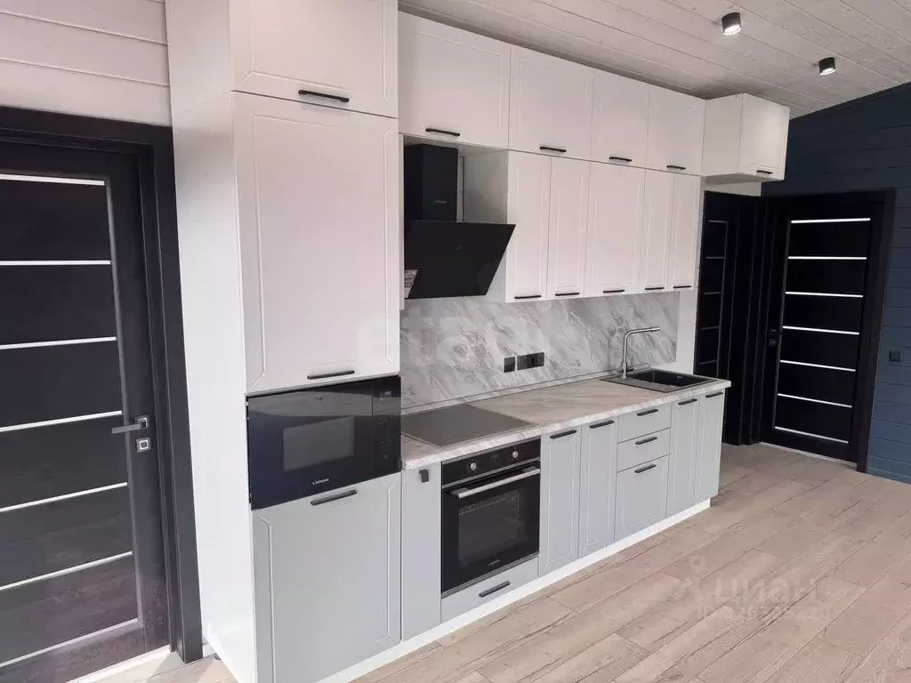 Дом в Крым, Симферопольский район, с. Доброе ул. Эльдара Халилова (85 ... - Фото 0