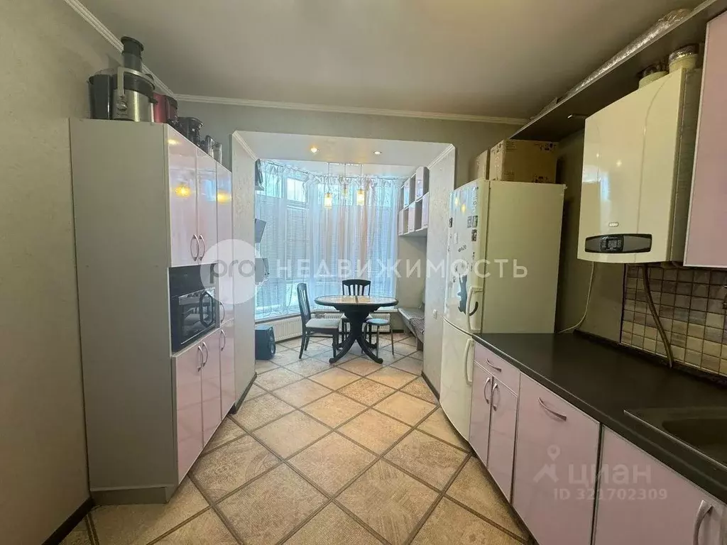 2-к кв. Рязанская область, Рязань ул. Мещерская, 24 (66.7 м) - Фото 1