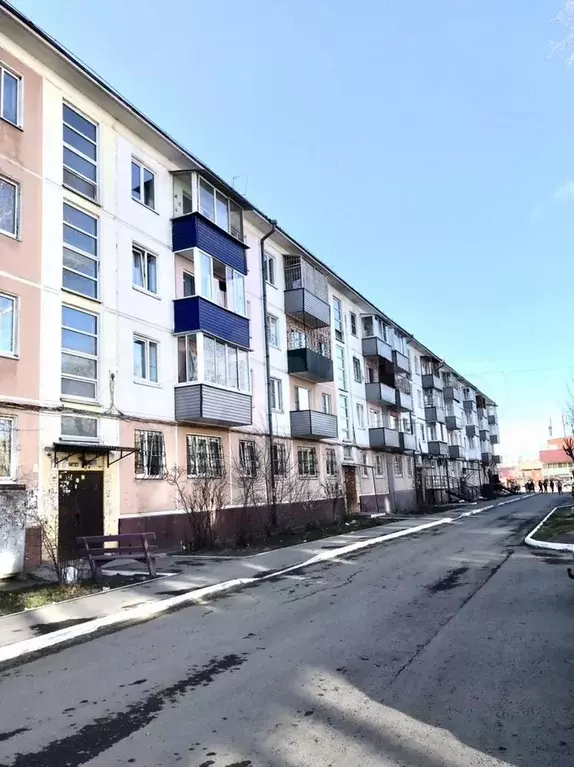 2-к. квартира, 46 м, 5/5 эт. - Фото 0