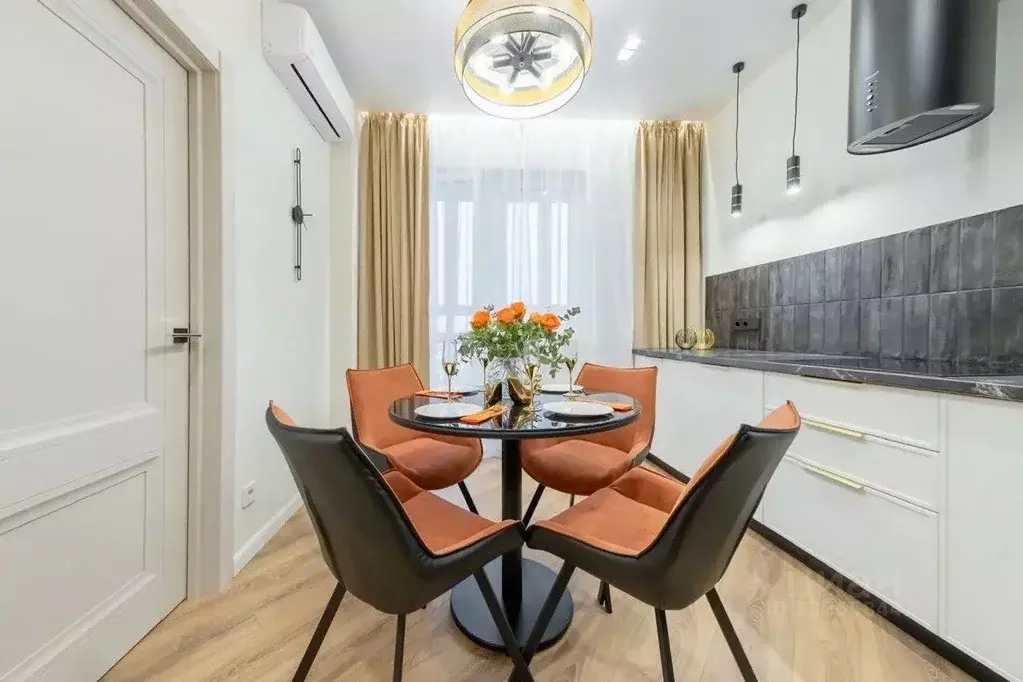 1-к кв. Краснодарский край, Краснодар Уральская ул., 100 (41.8 м) - Фото 1