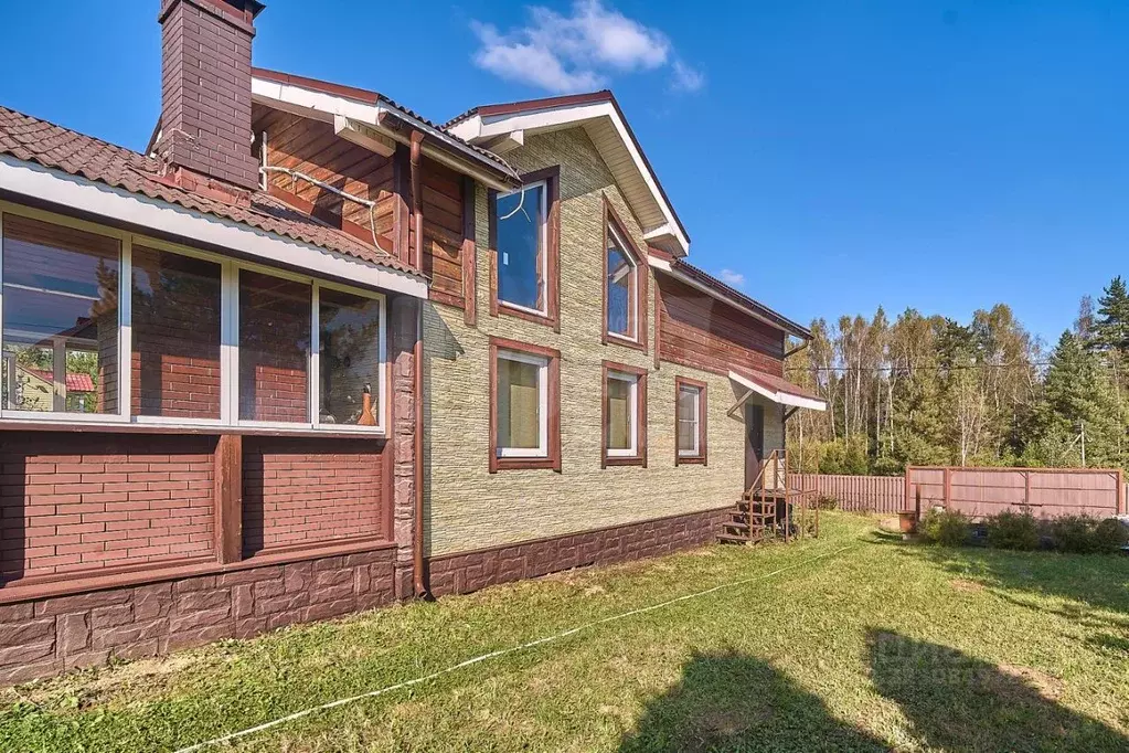 Дом в Калужская область, Малоярославецкий муниципальный округ, ... - Фото 2