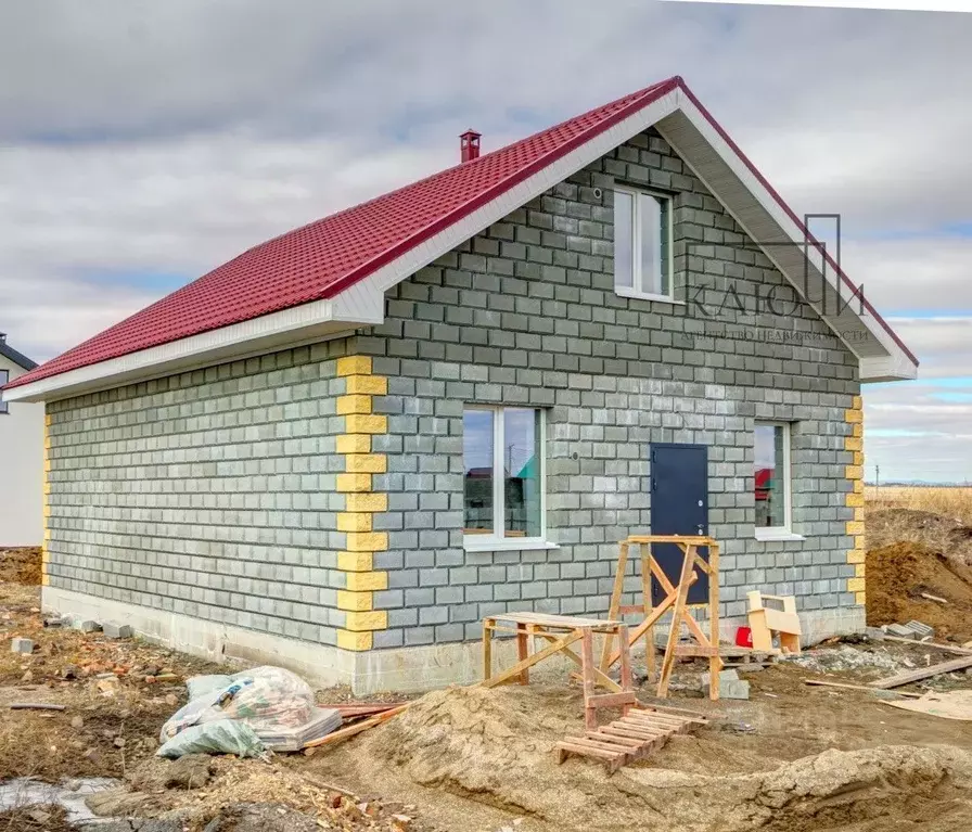 Дом в Башкортостан, Абзелиловский район, Краснобашкирский сельсовет, ... - Фото 1