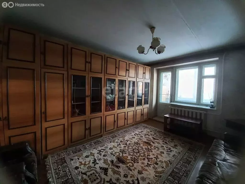 2-комнатная квартира: Ялуторовск, улица Революции, 133 (49 м) - Фото 0