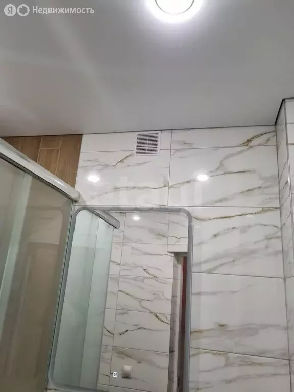 3-комнатная квартира: Владикавказ, Бородинская улица, 5 (80 м) - Фото 1