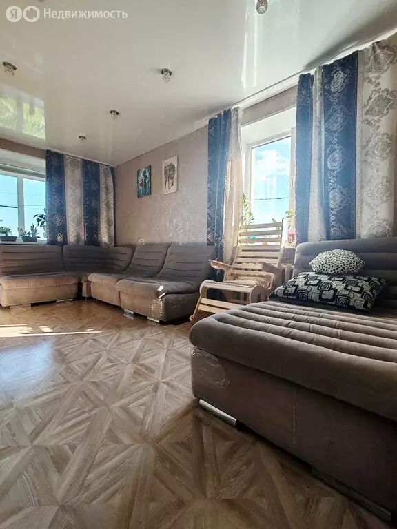 2-комнатная квартира: Мирный, Школьная улица, 16 (44 м) - Фото 1