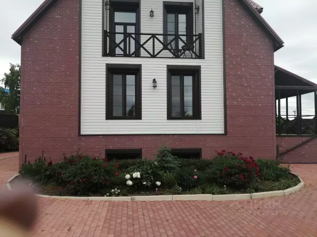 Коттедж в Челябинская область, Чебаркульский муниципальный округ, с. ... - Фото 1