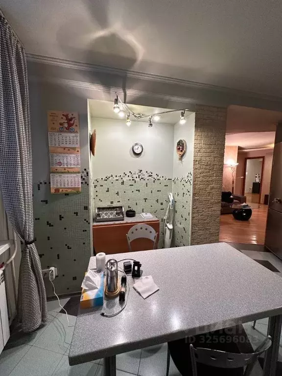 3-к кв. Московская область, Химки ул. Панфилова, 4 (78.0 м) - Фото 2