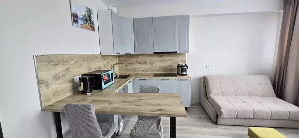 Студия Сахалинская область, Южно-Сахалинск ул. Ленина, 563к4 (38.0 м) - Фото 1