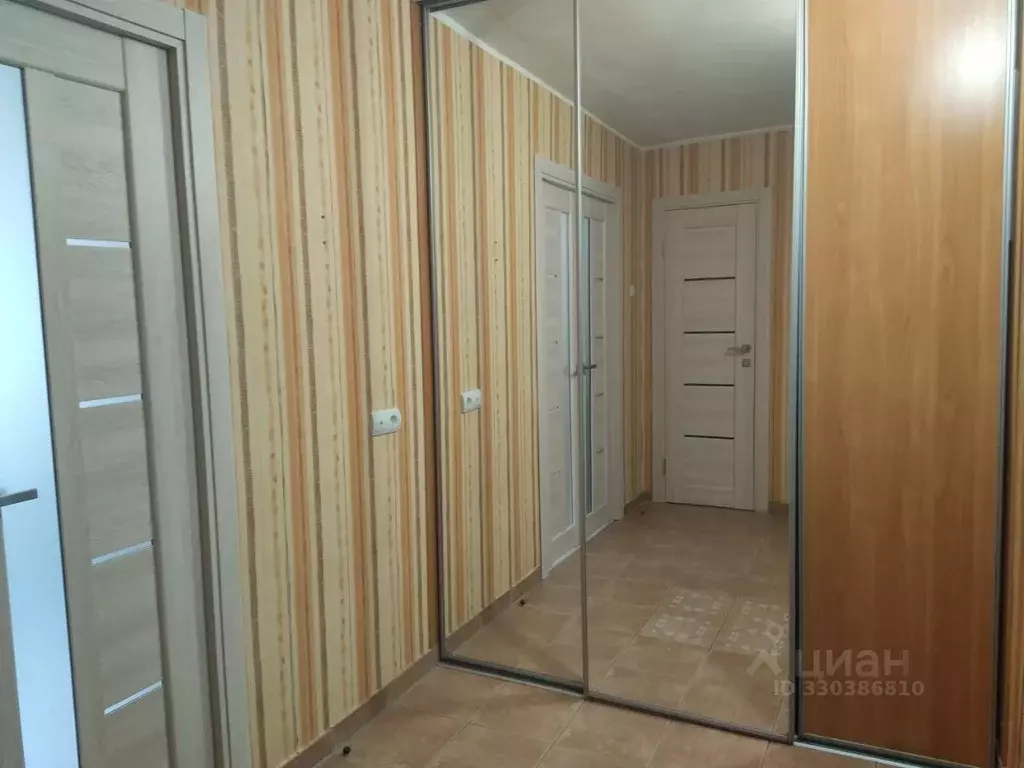 1-к кв. Удмуртия, Ижевск ул. Коммунаров, 349 (52.0 м) - Фото 2