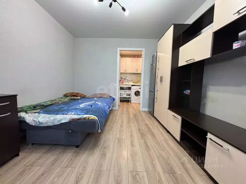 Студия Воронежская область, Воронеж ул. Хользунова, 72 (17.7 м) - Фото 1