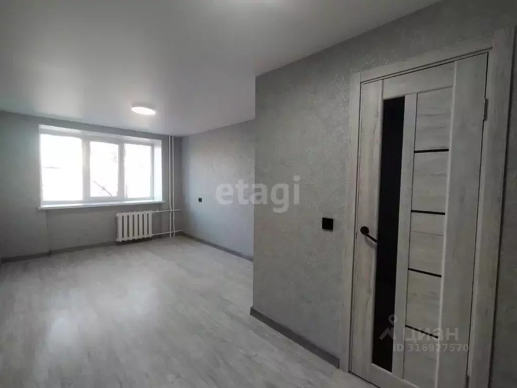 Комната Свердловская область, Екатеринбург ул. Павлодарская, 38 (18.0 ... - Фото 0