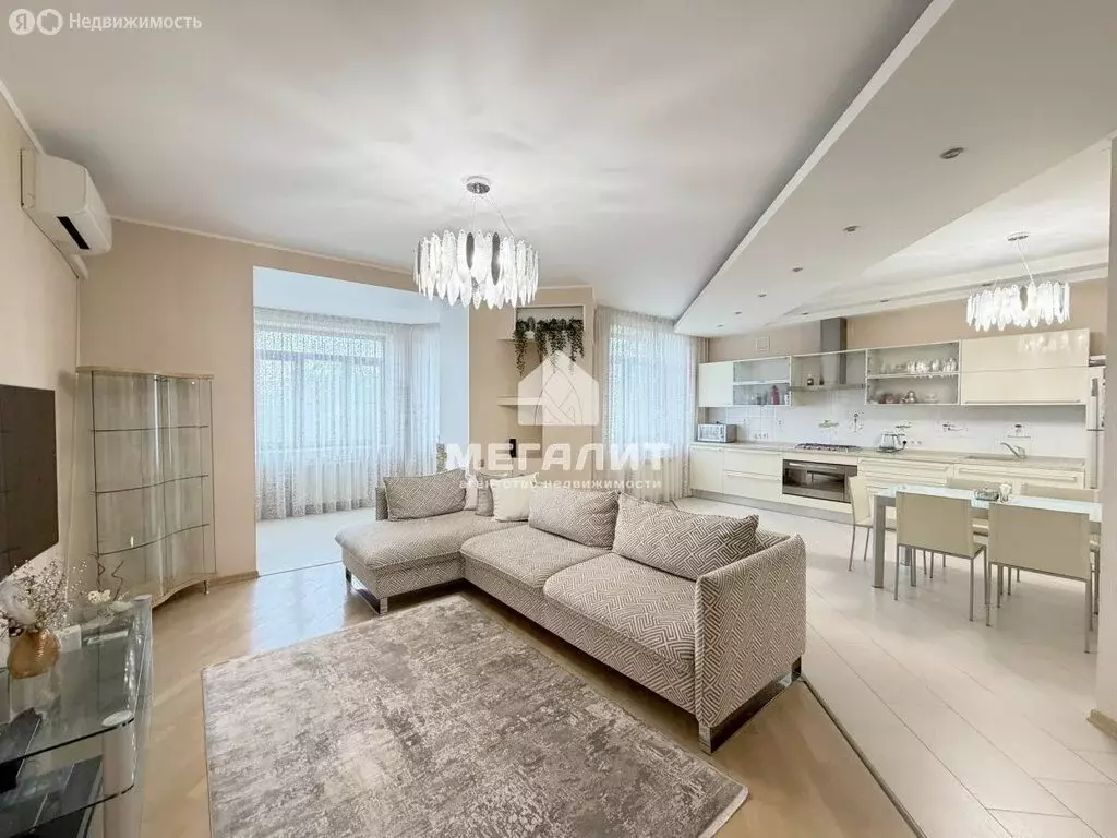5-комнатная квартира: Казань, улица Сулеймановой, 3 (178.6 м) - Фото 1
