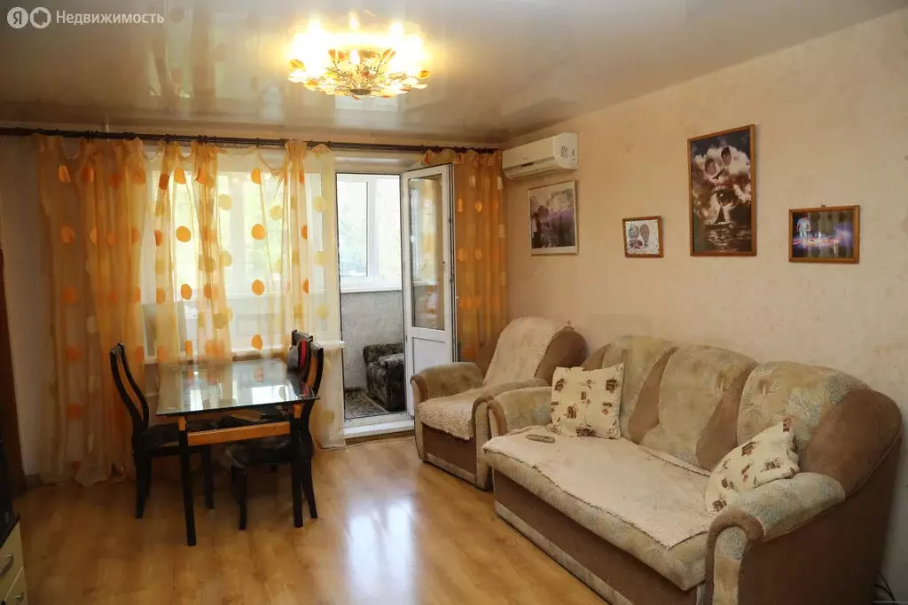 3-комнатная квартира: Екатеринбург, улица Маяковского, 14 (63.3 м) - Фото 0