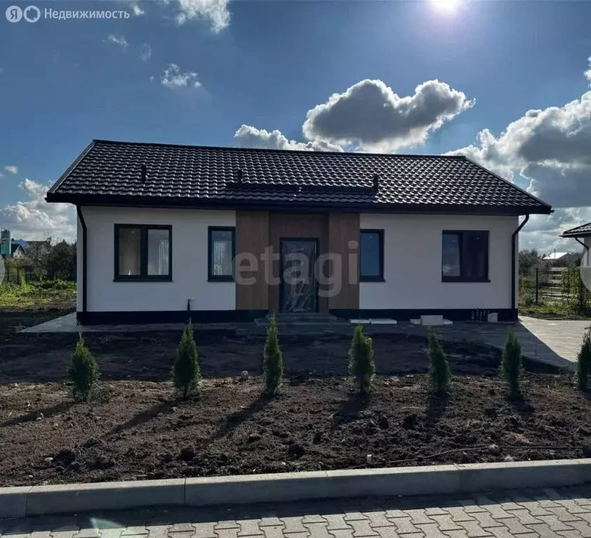 Дом в Калининградская область, Гурьевский муниципальный округ, посёлок ... - Фото 1