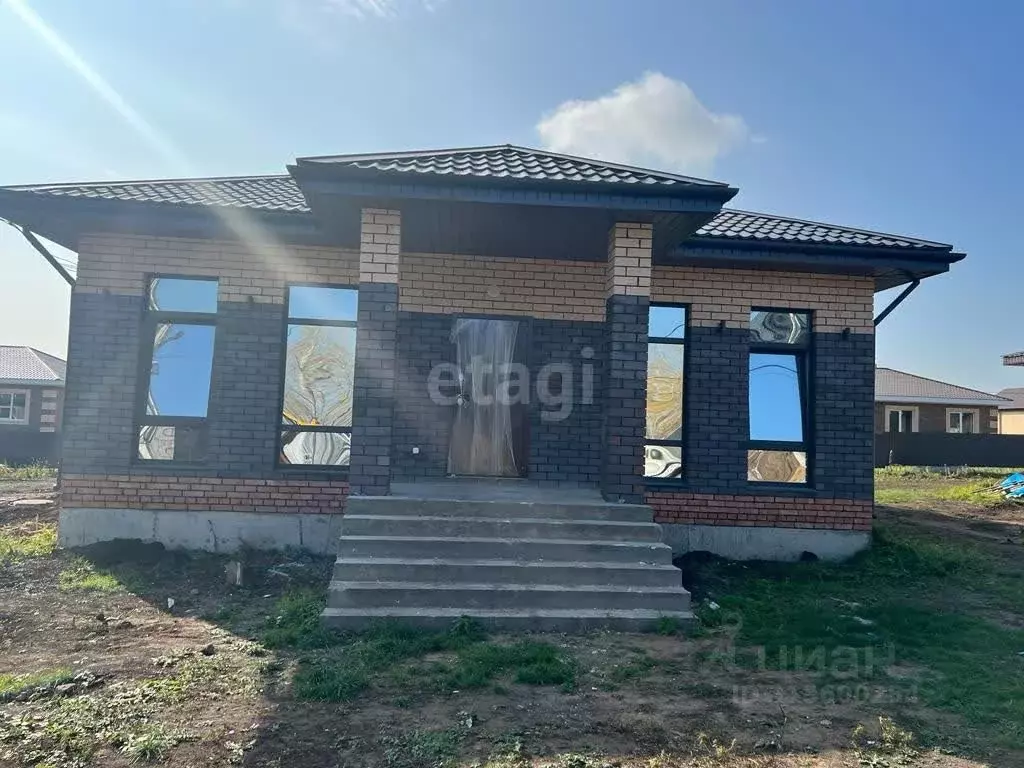 Дом в Башкортостан, Уфа городской округ, с. Нагаево пер. Интересный, ... - Фото 1