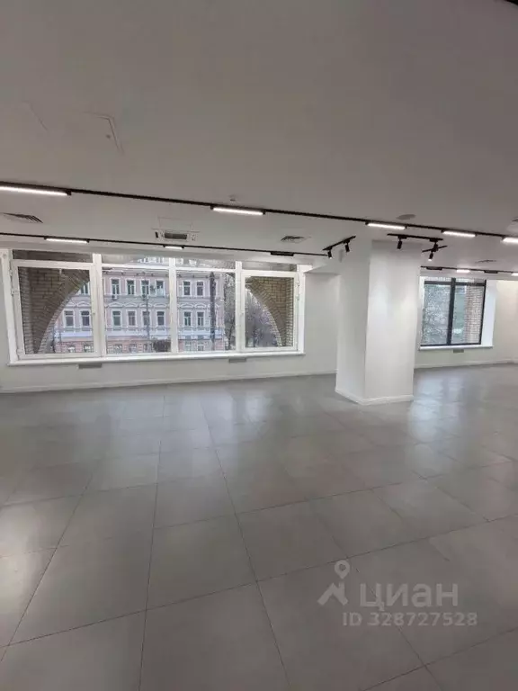 Помещение свободного назначения в Москва Долгоруковская ул., 40 (335 ... - Фото 1