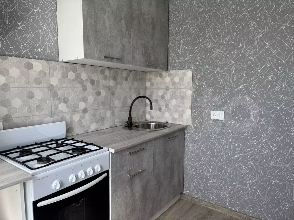 2-к. квартира, 42,2 м, 5/5 эт. - Фото 0