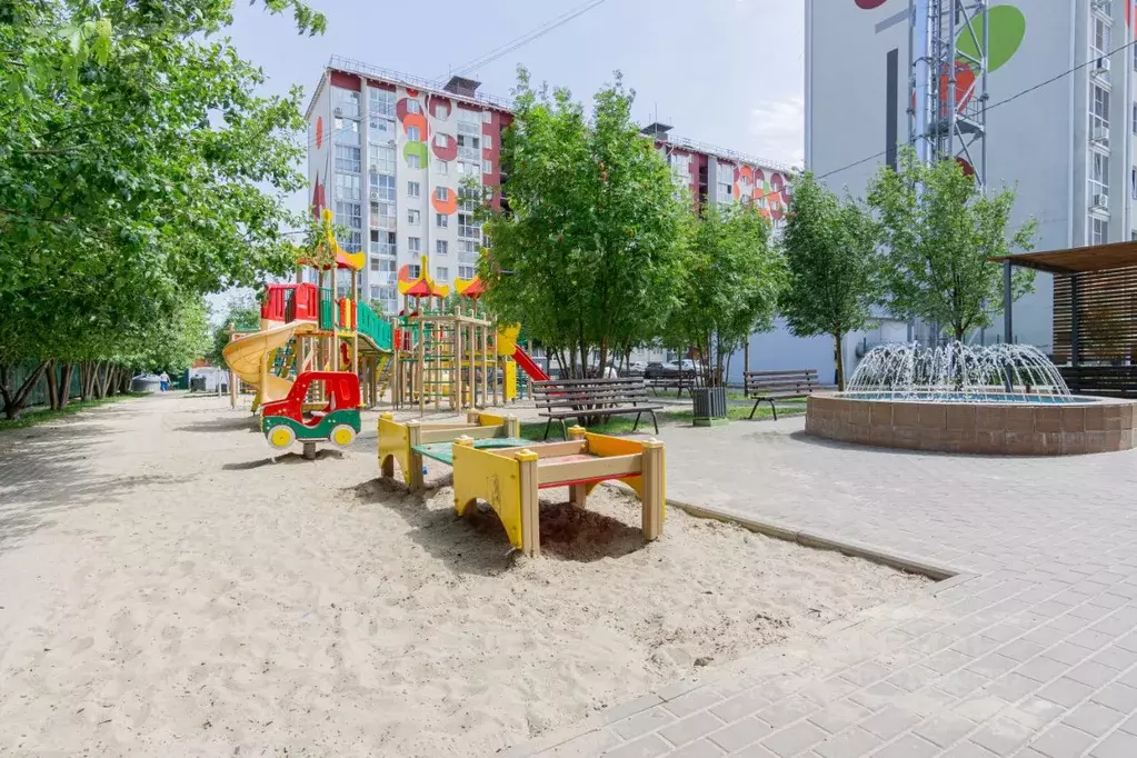 3-к кв. Курская область, Курск Рябиновая ул., 26Б (58.2 м) - Фото 0