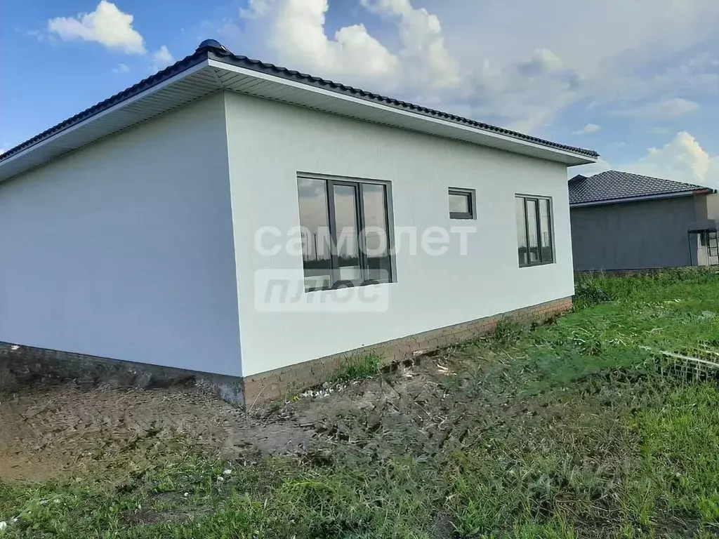 Дом в Курская область, Курский район, Клюквинский сельсовет, д. Долгое ... - Фото 0