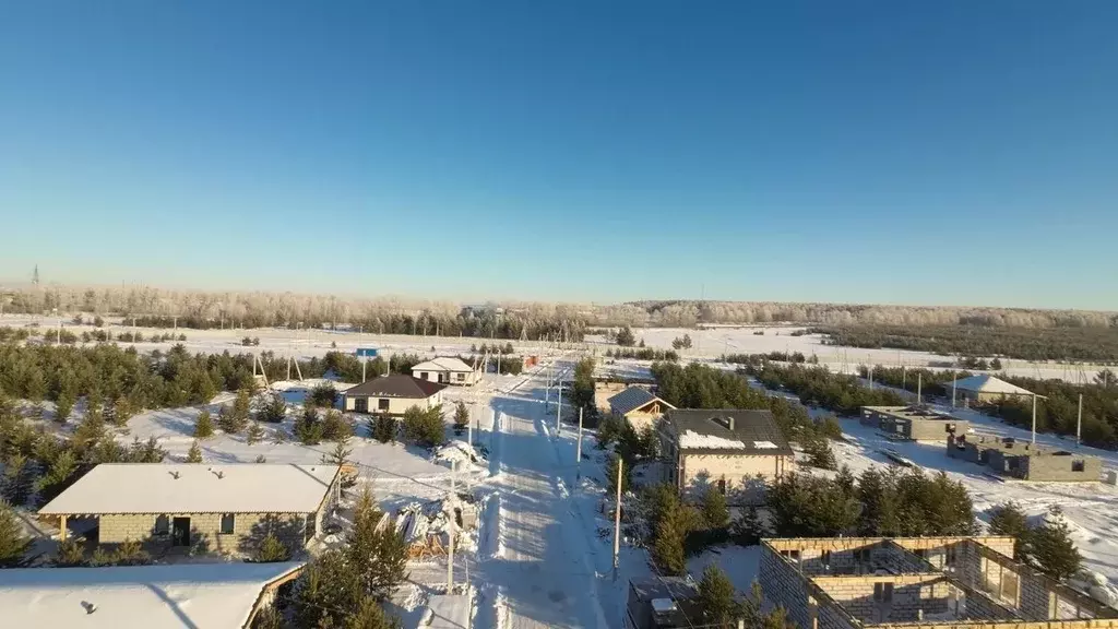 Участок в Свердловская область, Белоярский городской округ, пос. ... - Фото 0