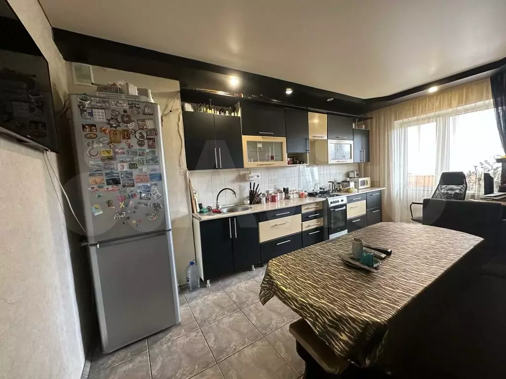 2-к. квартира, 70 м, 4/10 эт. - Фото 1